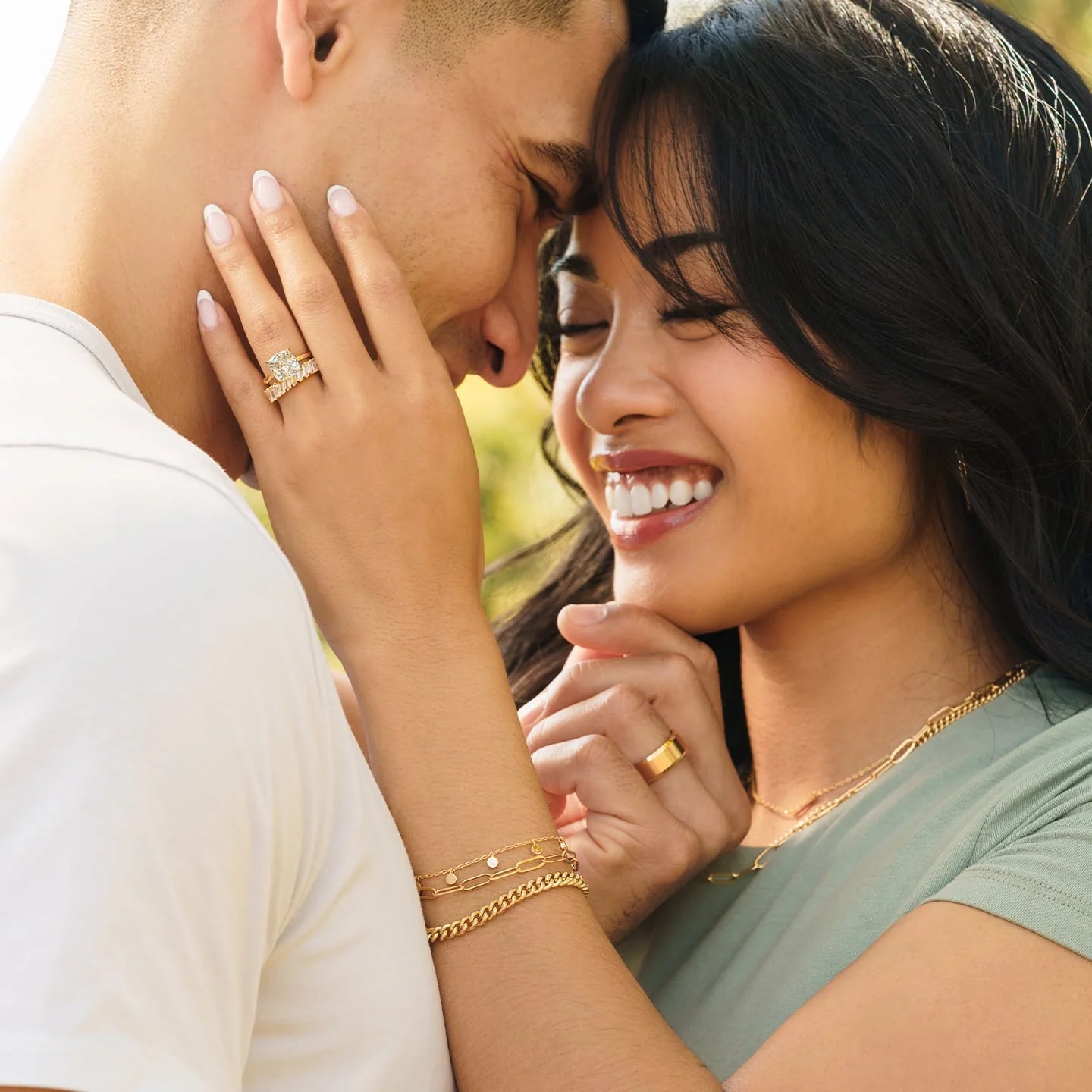 Affordable Engagement Rings and Wedding Rings